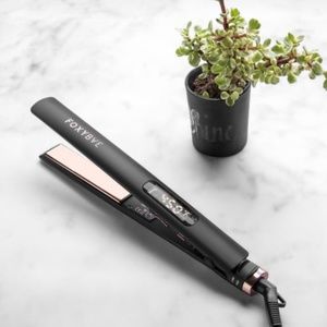 FoxyBae Rose Gold Straightener Flat Iron